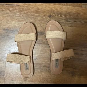Steve Madden sandals